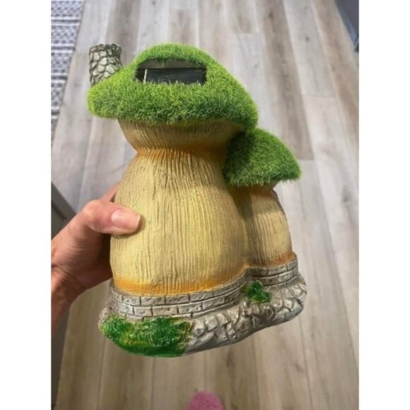 Mushroom Garden Statues with Outdoor Solar Light, Green Flocked Fall Decor - Picture 3 of 3